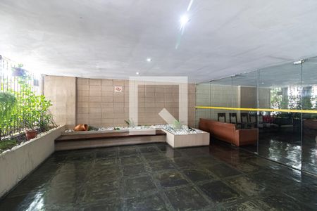 Apartamento à venda com 63m², 2 quartos e 1 vagaHall de entrada