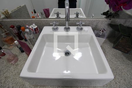 Apartamento à venda com 102m², 3 quartos e 2 vagasSuíte Canadense