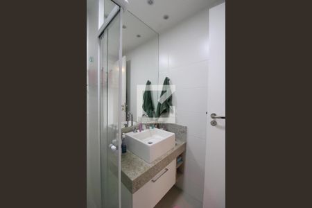 Apartamento à venda com 102m², 3 quartos e 2 vagasBanheiro da Suíte