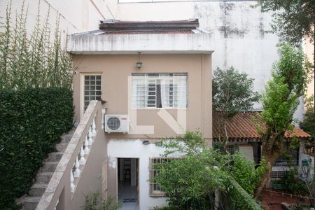 Casa à venda com 300m², 5 quartos e 4 vagasVista do Quarto 2