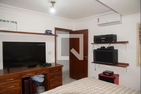 Quarto 1 de casa à venda com 5 quartos, 300m² em Campo Belo, São Paulo