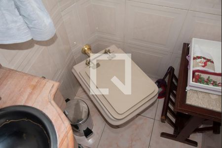 Casa à venda com 300m², 5 quartos e 4 vagasLavabo