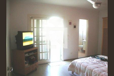 Casa à venda com 3 quartos, 221m² em Cambuci, São Paulo