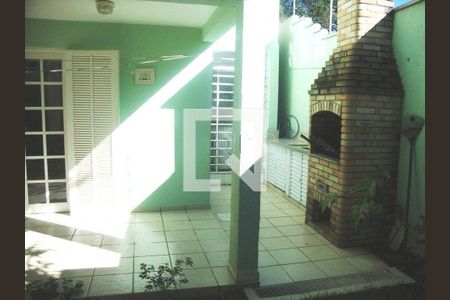 Casa à venda com 3 quartos, 221m² em Cambuci, São Paulo