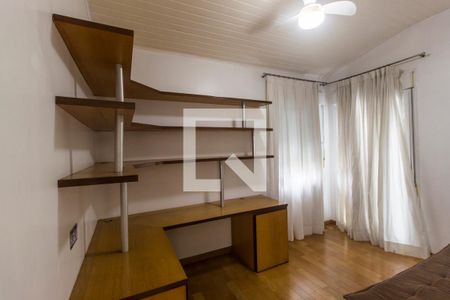 Apartamento à venda com 385m², 4 quartos e 6 vagas Apartamento à venda com 385m², 4 quartos e 6 vagasSuíte 3