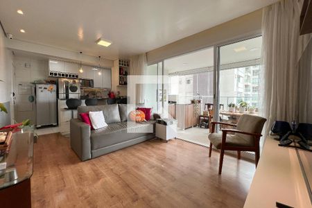 Sala de apartamento à venda com 3 quartos, 96m² em Vila Anastácio, São Paulo