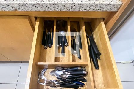 Cozinha de apartamento para alugar com 1 quarto, 41m² em Vila Olímpia, São Paulo