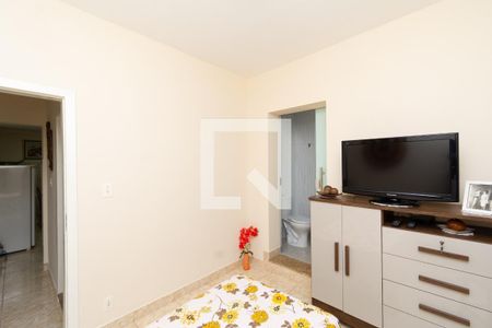 Apartamento à venda com 182m², 3 quartos e 2 vagas Apartamento à venda com 182m², 3 quartos e 2 vagasSuite 1