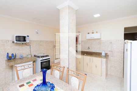 Apartamento à venda com 182m², 3 quartos e 2 vagas Apartamento à venda com 182m², 3 quartos e 2 vagasCozinha e Sala de Jantar