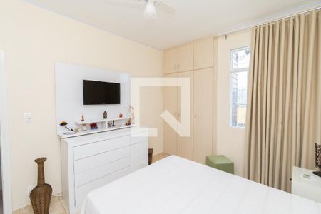 Apartamento à venda com 182m², 3 quartos e 2 vagas Apartamento à venda com 182m², 3 quartos e 2 vagasQuarto 2