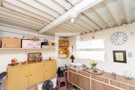 Apartamento à venda com 182m², 3 quartos e 2 vagas Apartamento à venda com 182m², 3 quartos e 2 vagasDispensa