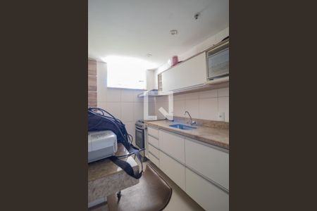 Apartamento à venda com 67m², 2 quartos e 1 vagaCozinha do Salão de Festas