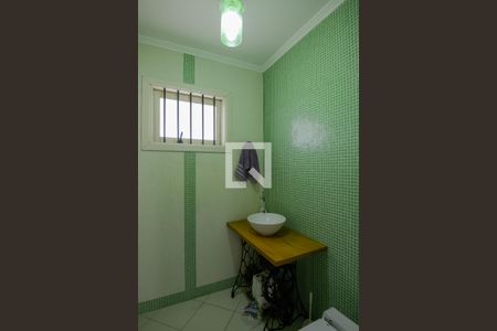 Casa à venda com 512m², 6 quartos e NaN vagasBanheiro 2