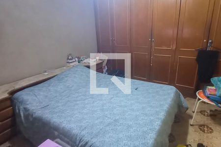 Casa de condomínio à venda com 600m², 6 quartos e 4 vagasQuarto 1 do segundo andar