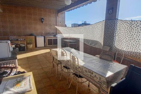 Casa de condomínio à venda com 600m², 6 quartos e 4 vagasTerraço