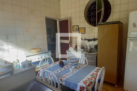 Casa de condomínio à venda com 600m², 6 quartos e 4 vagasCozinha