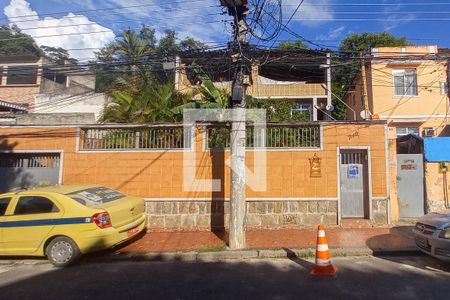 Casa de condomínio à venda com 600m², 6 quartos e 4 vagasFachada