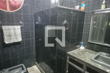 Casa de condomínio à venda com 600m², 6 quartos e 4 vagasBanheiro Social 2* Andar