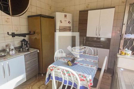 Casa de condomínio à venda com 600m², 6 quartos e 4 vagasCozinha