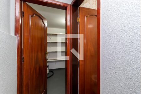 Casa à venda com 130m², 4 quartos e 3 vagasÁrea de Serviço