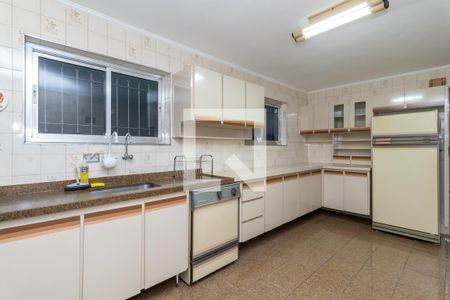 Casa à venda com 130m², 4 quartos e 3 vagasCozinha