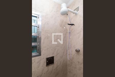 Casa à venda com 130m², 4 quartos e 3 vagasBanheiro 2