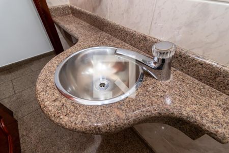 Casa à venda com 130m², 4 quartos e 3 vagasLavabo