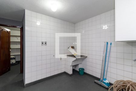 Casa à venda com 130m², 4 quartos e 3 vagasÁrea de Serviço