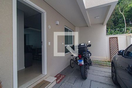Casa de condomínio para alugar com 125m², 4 quartos e 2 vagas Casa de condomínio para alugar com 125m², 4 quartos e 2 vagasEntrada