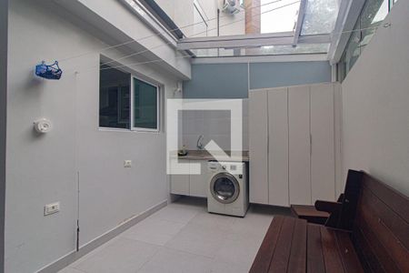 Casa de condomínio para alugar com 125m², 4 quartos e 2 vagas Casa de condomínio para alugar com 125m², 4 quartos e 2 vagasÁrea de Serviço