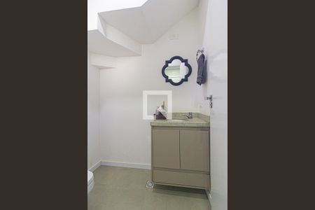 Lavabo de casa de condomínio para alugar com 3 quartos, 120m² em Santa Felicidade, Curitiba