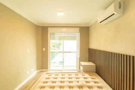 Suíte de casa de condomínio para alugar com 4 quartos, 125m² em Santa Felicidade, Curitiba