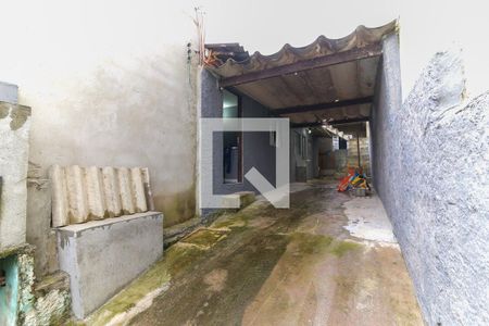 Casa para alugar com 37m², 1 quarto e sem vagaQuintal