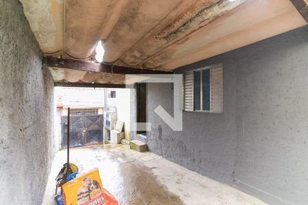 Casa para alugar com 37m², 1 quarto e sem vagaQuintal