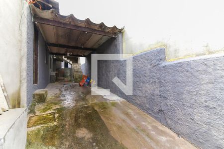 Casa para alugar com 37m², 1 quarto e sem vagaQuintal