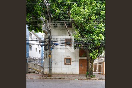 Apartamento à venda com 105m², 3 quartos e 1 vagaFachada