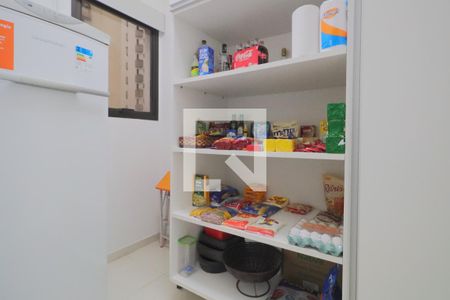 Apartamento à venda com 330m², 4 quartos e 4 vagasDispensa