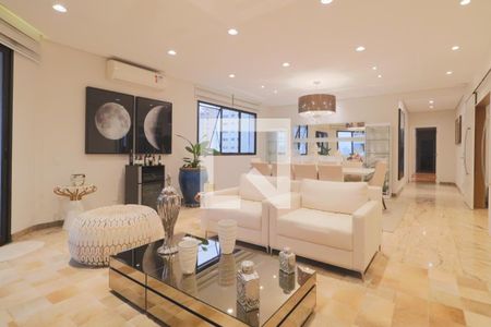 Apartamento à venda com 330m², 4 quartos e 4 vagasSala de Estar