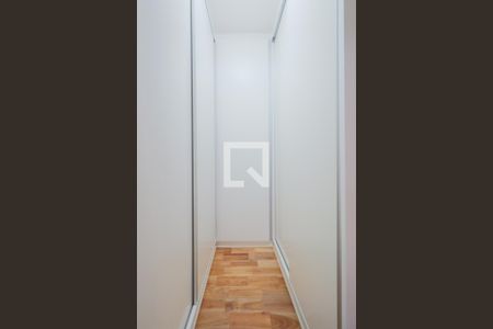 Apartamento à venda com 330m², 4 quartos e 4 vagasCloset