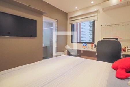 Apartamento à venda com 330m², 4 quartos e 4 vagasSuíte 1