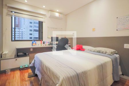 Apartamento à venda com 330m², 4 quartos e 4 vagasSuíte 1