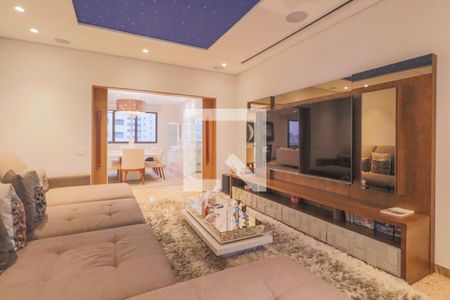 Apartamento à venda com 330m², 4 quartos e 4 vagasSala de TV