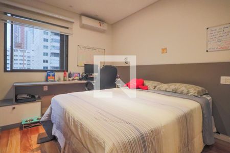 Apartamento à venda com 330m², 4 quartos e 4 vagasSuíte 1