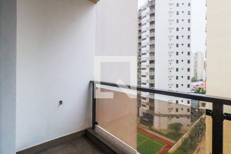 Apartamento à venda com 330m², 4 quartos e 4 vagasVaranda Sala de TV
