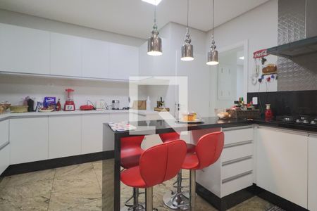 Apartamento à venda com 330m², 4 quartos e 4 vagasCozinha