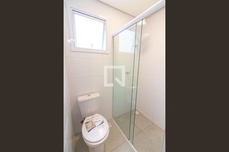 Banheiro de apartamento para alugar com 1 quarto, 18m² em Chácara Santo Antônio (zona Sul), São Paulo