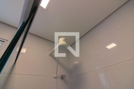 Banheiro de apartamento para alugar com 1 quarto, 18m² em Chácara Santo Antônio (zona Sul), São Paulo