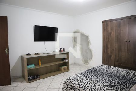 Quarto de casa para alugar com 1 quarto, 44m² em Vila Figueira, Suzano