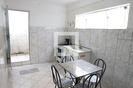 Cozinha de casa para alugar com 1 quarto, 44m² em Vila Figueira, Suzano