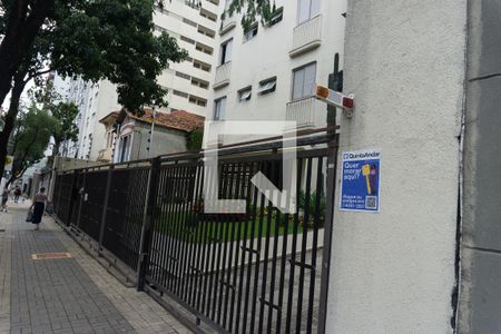 Apartamento para alugar com 71m², 2 quartos e 1 vagaFachada